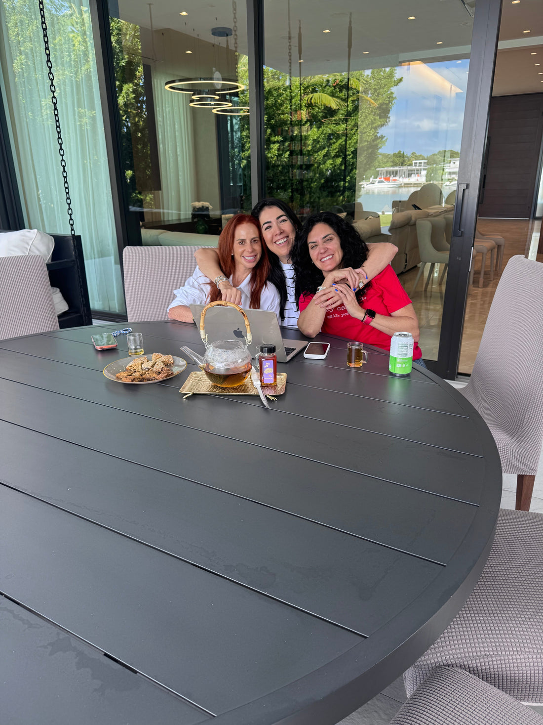 How to Set Up a Canasta Table: Everything You Need and Nothing You Don't